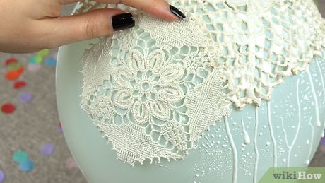 How to Make a Doily Lamp Picture 3