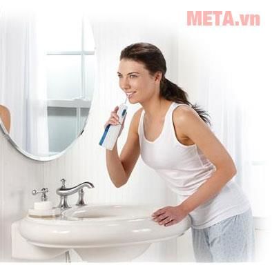 What is the best, cheapest water toothpick? Picture 2