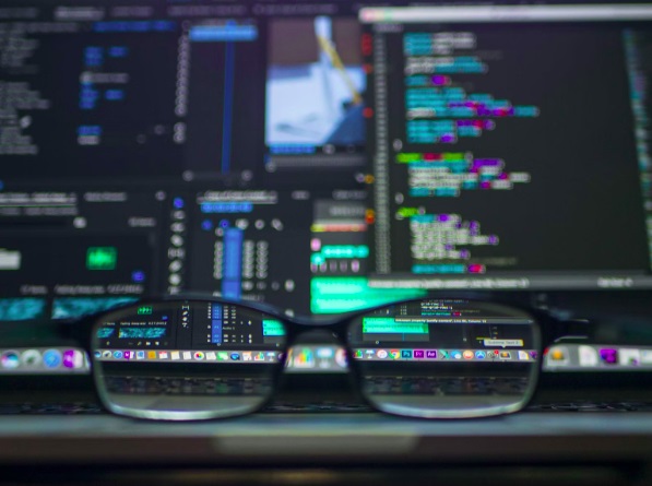 Picture 1 of 10 Best Tech Programs for High School Students