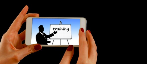 Picture 3 of 5 Considerations When Playing an Online Mobile Game