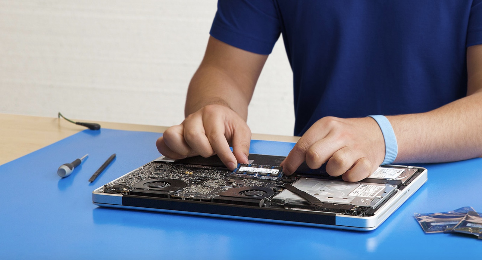 Picture 1 of Best Places to Find Reliable and Affordable MacBook Air Replacement Parts Online