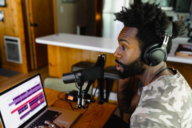 Picture 2 of Useful Tips To Make Your Voice-Over Recordings More professional