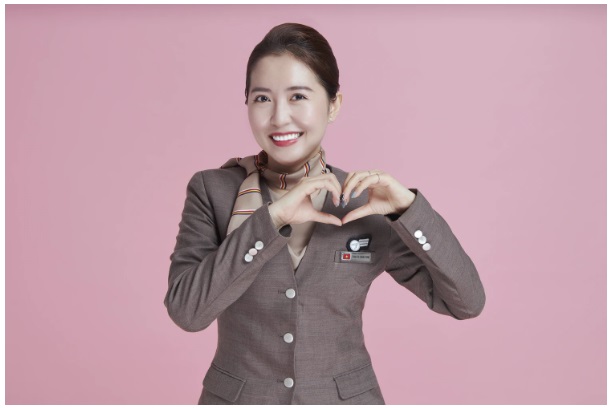 Picture 2 of 6 Great Gigs for People Who Love to Travel