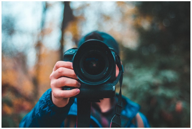 Picture 1 of What Do Photo Experts Use to Edit Photos?