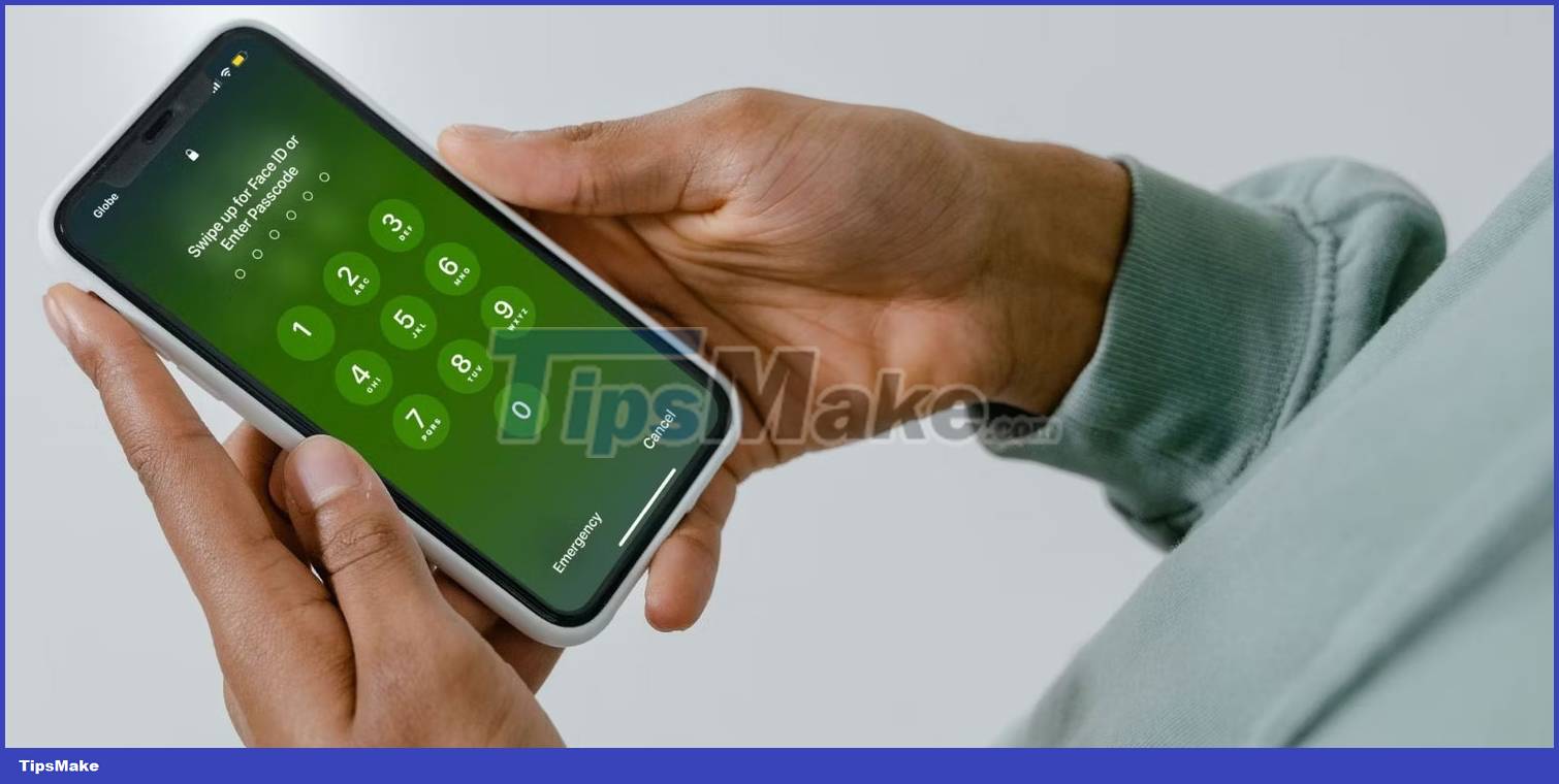 10 things you should never store in your smartphone Picture 4