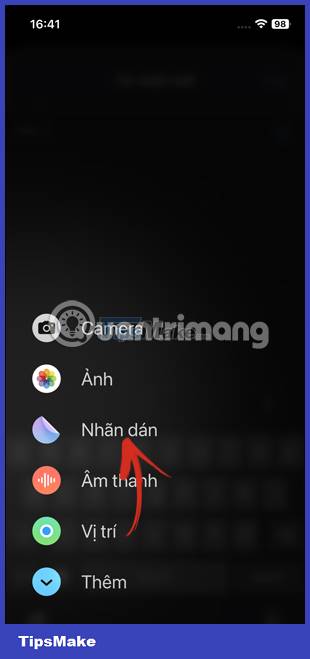 How to add effects to stickers in iPhone Messages Picture 3