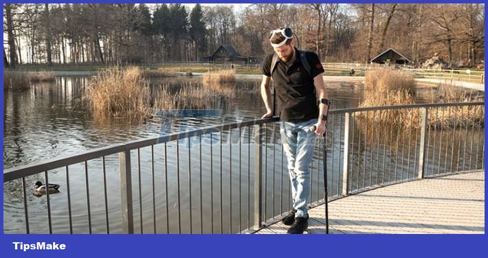 Microchip transplant connecting brain to spinal cord helps paralyzed man for 12 years walk, climb stairs Picture 1