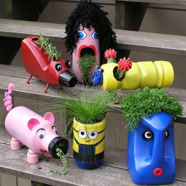 10 creative ideas to make flower pots from old plastic bottles Picture 10