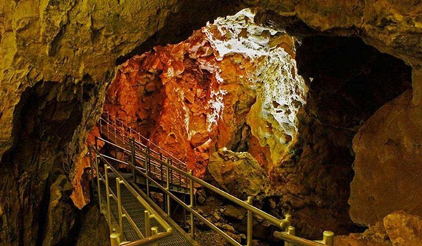 10 Longest Caves In The World