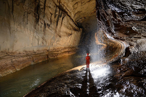 10 Longest Caves In The World