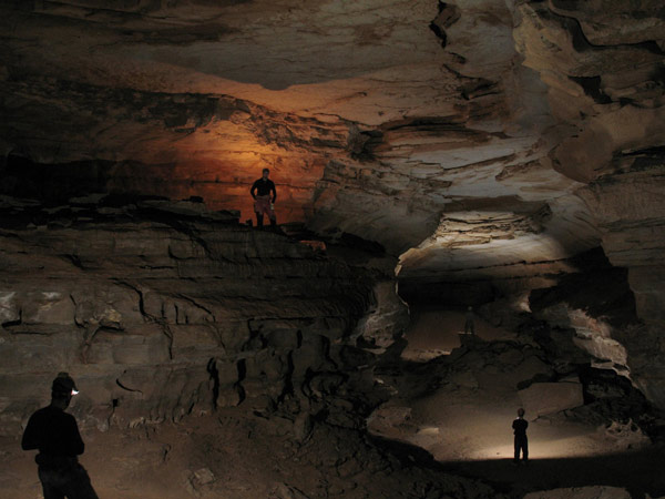 10 longest caves in the world