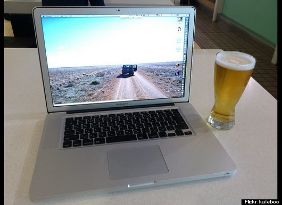 10 tips to increase durability for laptops Picture 6