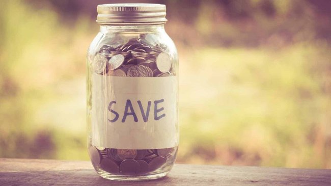 10 ways to save money so you don't have to cut down on your friends Picture 11