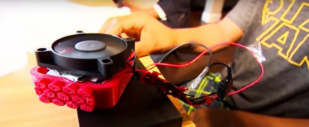 11-year-old boy invented a device to detect abandoned children in the car Picture 2