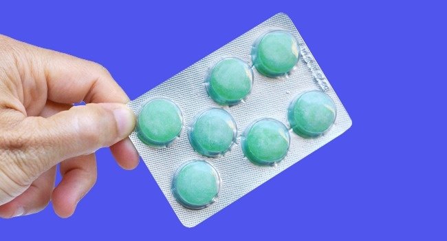 12 essential items you should bring when traveling Picture 8