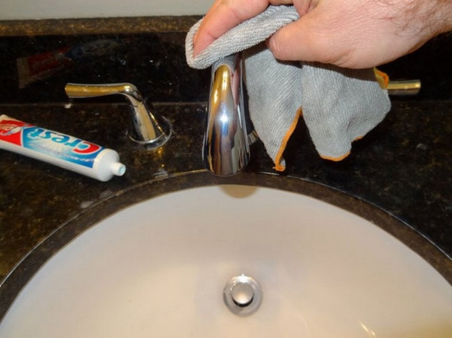12 great uses of toothpaste you may not know yet Picture 8