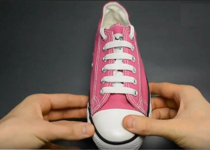 13 ways to tie shoelaces fast, simple, but equally beautiful and unique Picture 10
