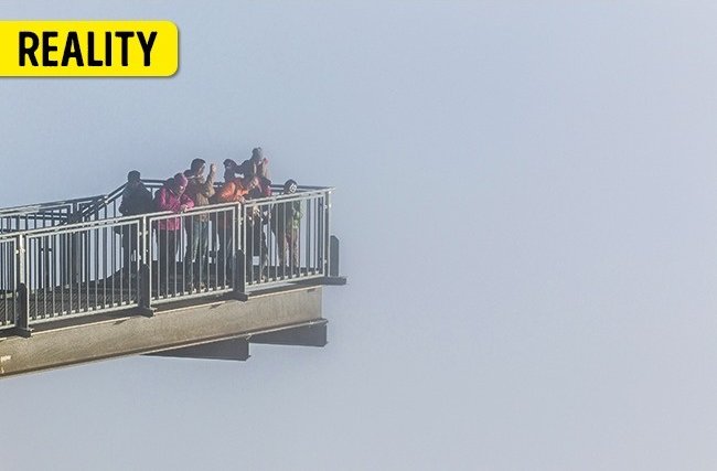 15 famous tourist destinations are far different than imagined Picture 22