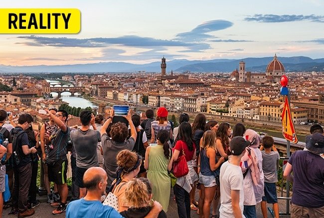 15 famous tourist destinations are far different than imagined Picture 8