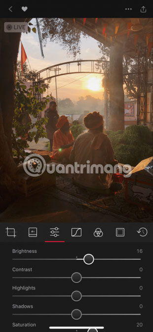 15 popular iPhone applications that support Dark Mode Picture 29