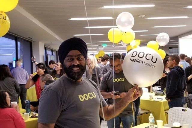 15 technology companies deserve your most job application in 2019 Picture 8