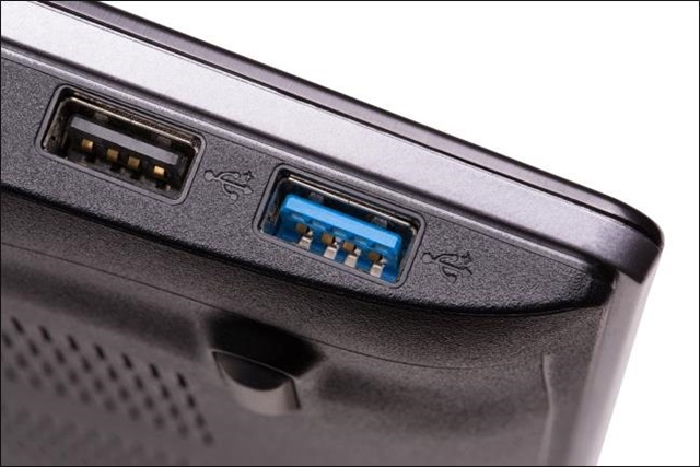 16 connection ports are commonly found on computers and their functions Picture 19