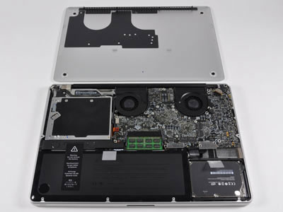 17-inch MacBook Pro surgery Picture 6