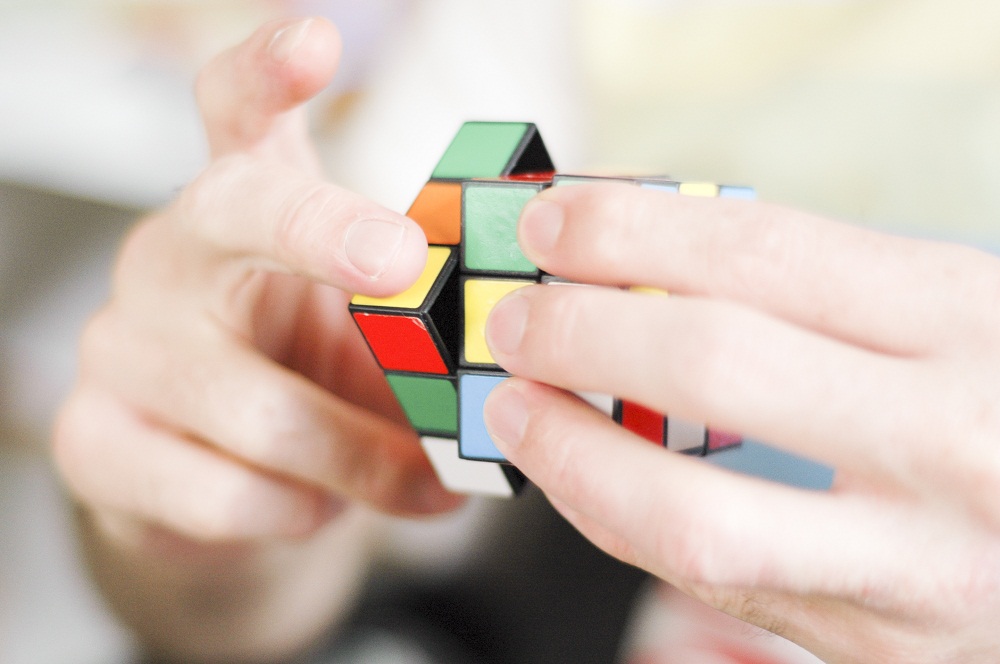 19 interesting things to help you 'kill' time when you're alone Picture 13