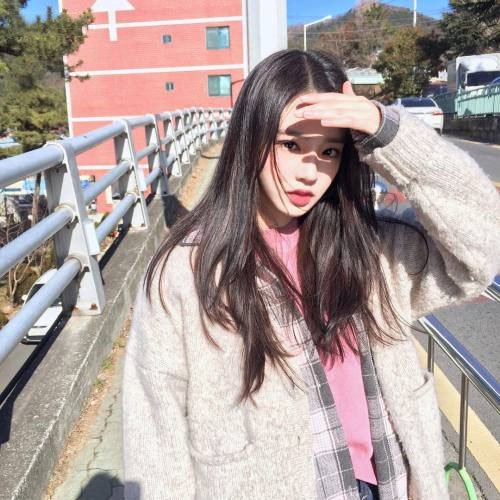 20+ How to pose for the best photo you need to know Picture 28