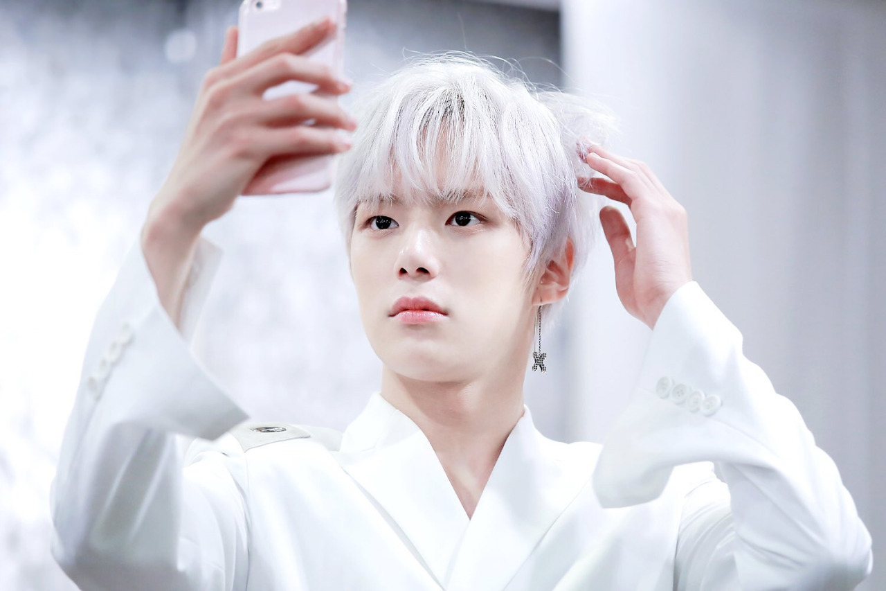 20+ The best platinum hairstyles 2020 Picture 21