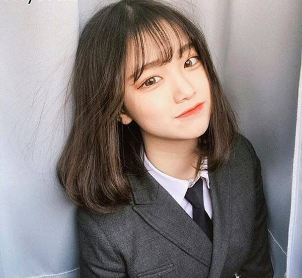 20+ The most beautiful, sparse short hairstyle in 2020 Picture 20