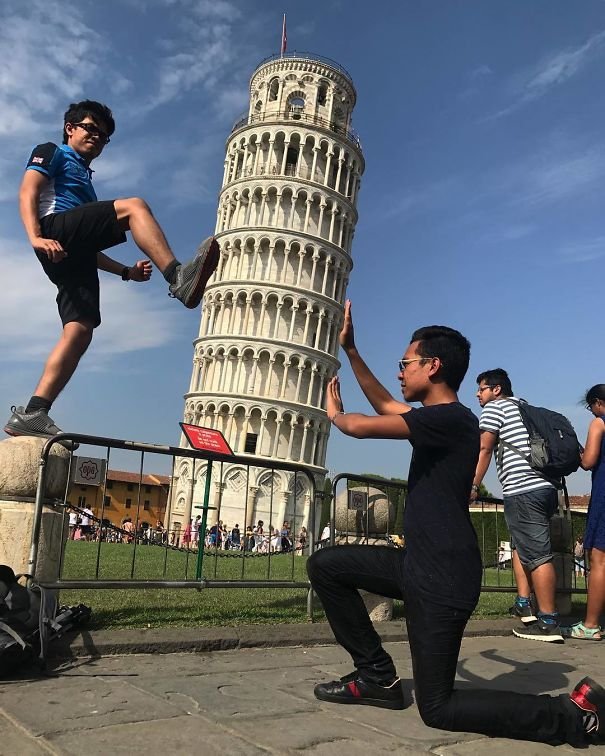 20+ types of imagery taking virtual life with the leaning tower of Pisa Picture 15