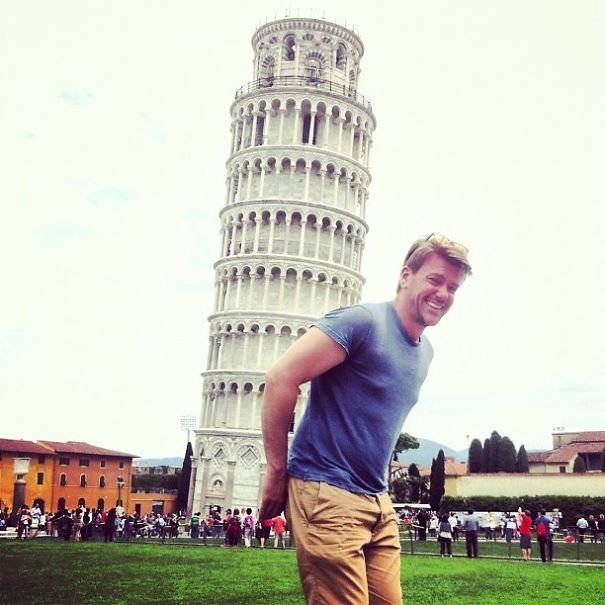 20+ types of imagery taking virtual life with the leaning tower of Pisa Picture 22