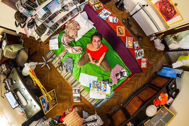 23 interesting images of the bedroom space of people all over the world Picture 2
