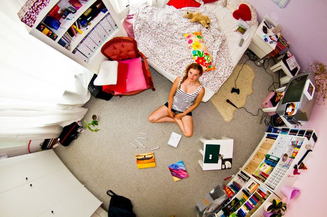 23 interesting images of the bedroom space of people all over the world Picture 21