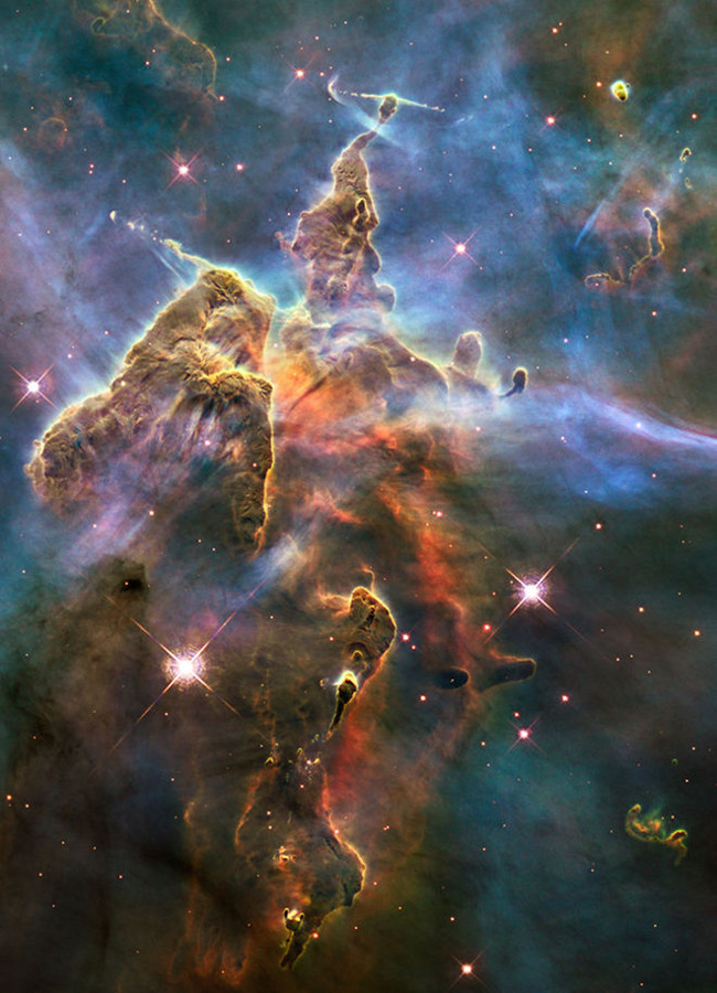 24 impressive images of colorful clouds of the Carina Nebula Picture 13