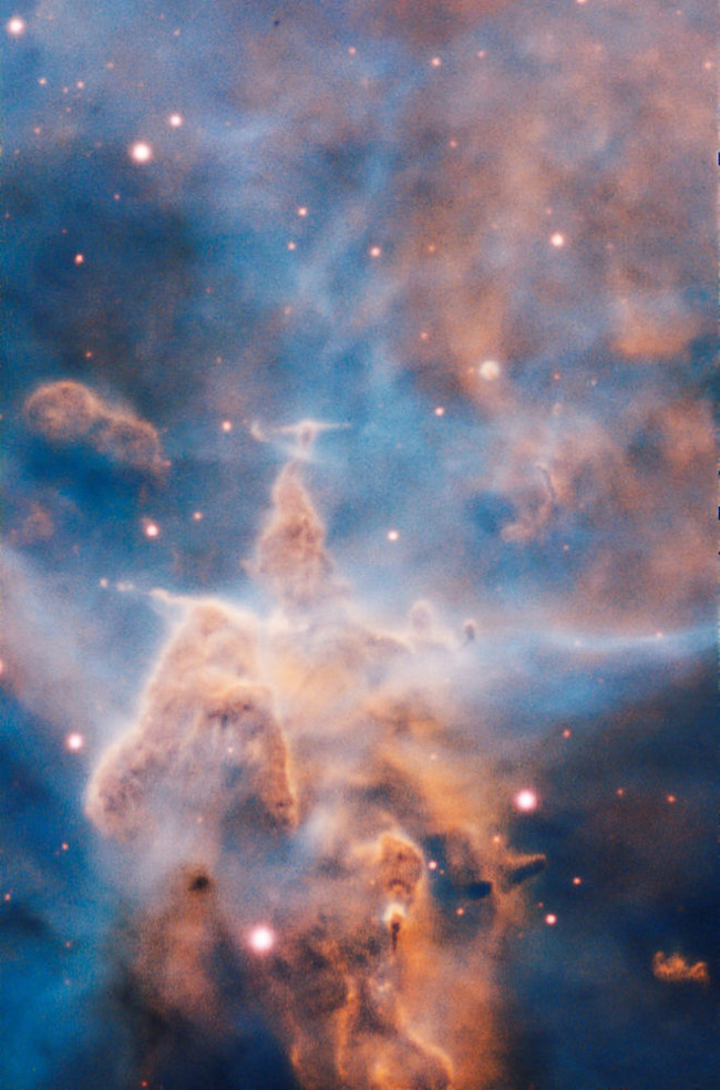 24 impressive images of colorful clouds of the Carina Nebula Picture 7