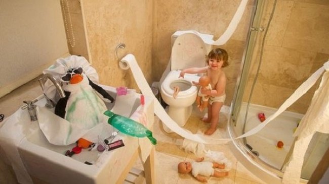 27 funny pictures show that a home with young children is a 'nightmare' Picture 2