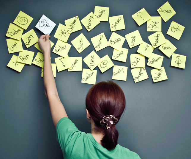 2-minute exercise helps to regain balance when immersed in work Picture 2