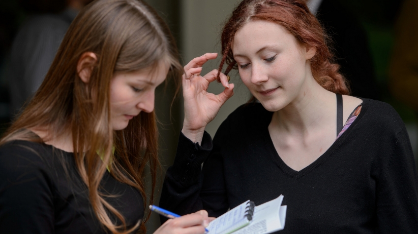 3 great lessons you will get when working with people who make you 'crazy' Picture 2