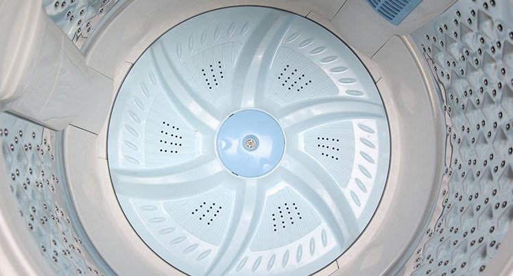 3 simple ways to clean your washing machine effectively Picture 3