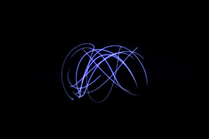 30+ beautiful black dark wallpapers for phones, OLED screens Picture 1