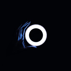 30+ beautiful black dark wallpapers for phones, OLED screens Picture 14