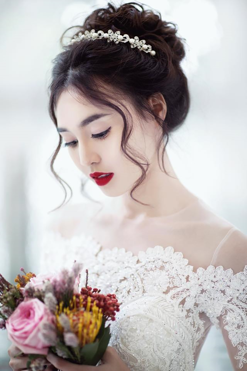 30+ Gorgeous bridal hairstyles on the wedding day 2020 Picture 15