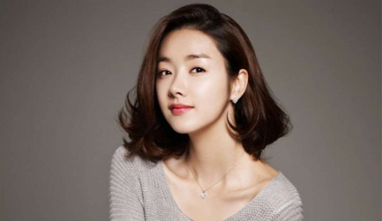 30+ Short hairstyle for a beautiful long face 2020 Picture 7