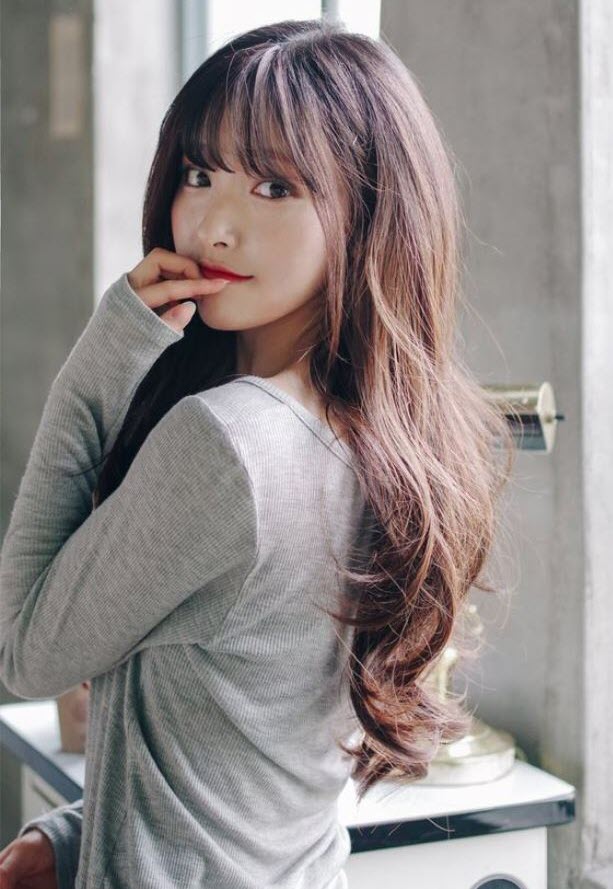 30+ the best light curly hair styles in 2020 Picture 25