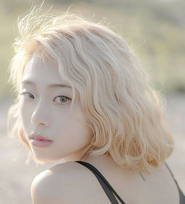 30+ The best short hair curly hairstyle water wave 2020 Picture 15