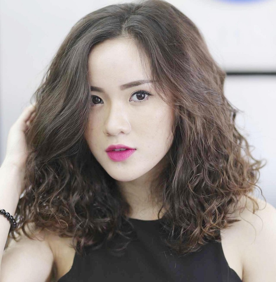 30+ the best shoulder-length hairstyles in 2020 Picture 23