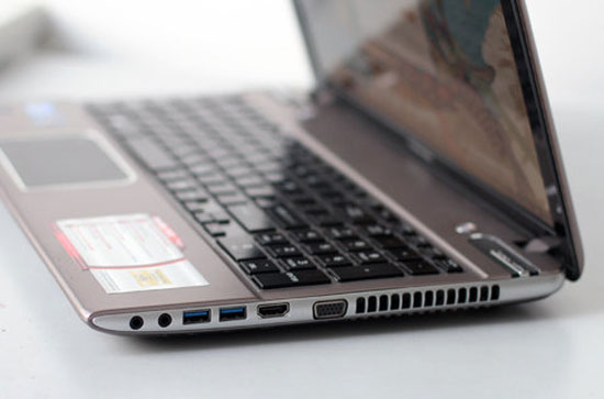 3D laptop does not have a 'big' configuration in Vietnam Picture 11