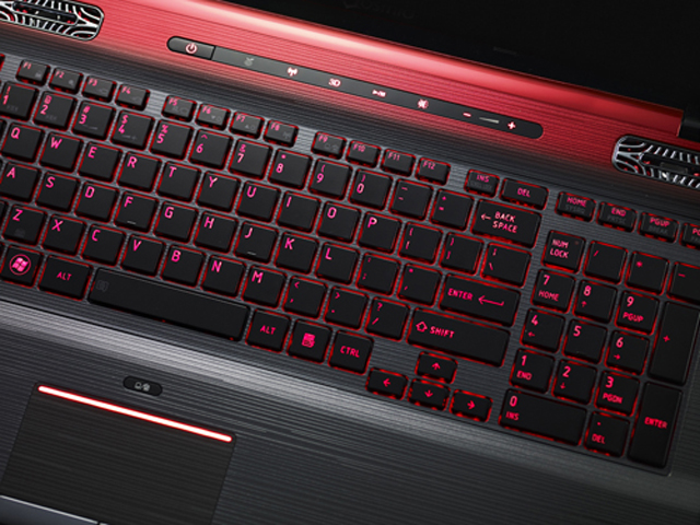 3D laptop for Toshiba gamers back to Vietnam next month Picture 3